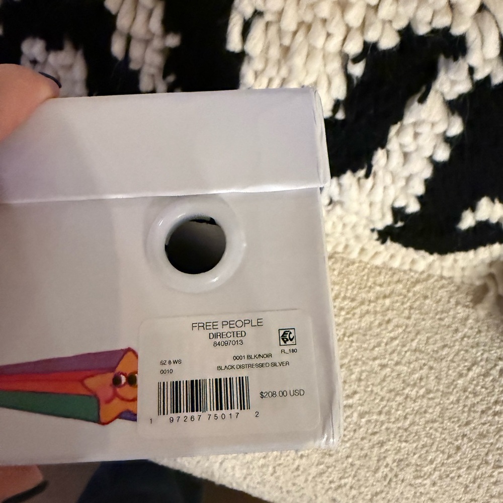 Presley Pointed Heels - Picture 8 of 9